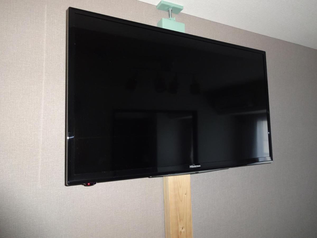 ようこそ札幌へ! 大通公園まで地下鉄10分 定員6名 Firetv完備 1階はセコマ Apartment Bagian luar foto